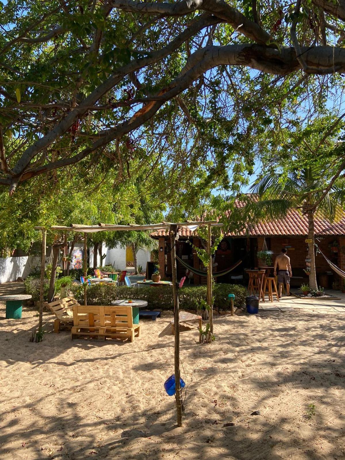 Canoa Roots Hostel & Camping Canoa Quebrada Eksteriør bilde