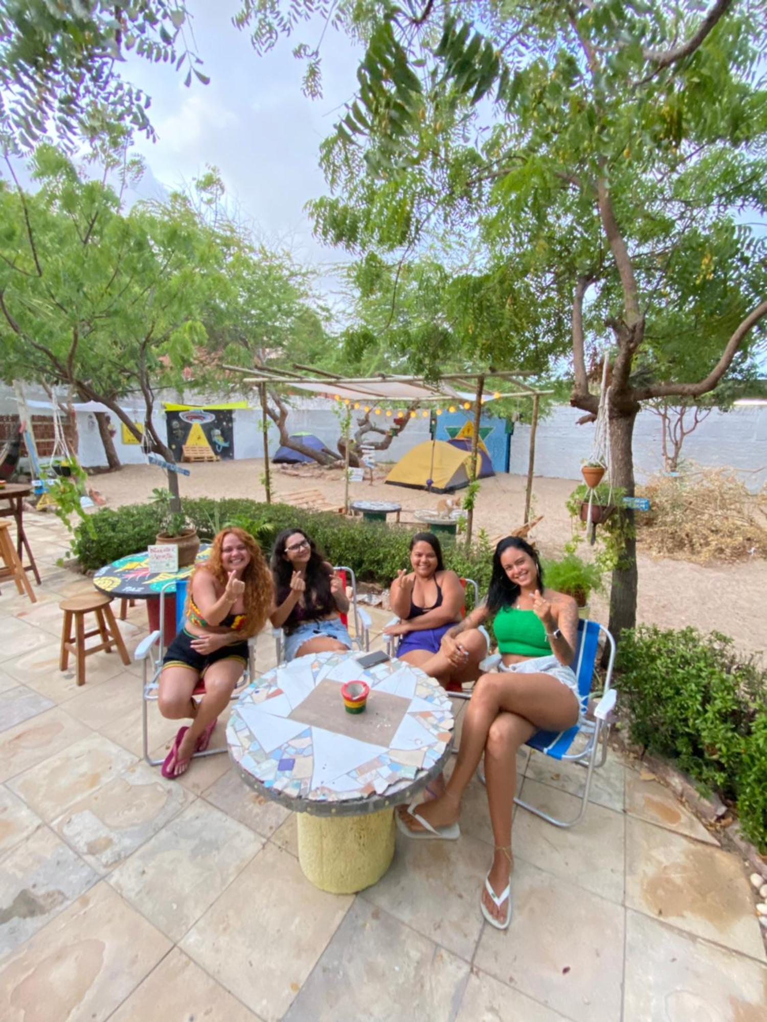 Canoa Roots Hostel & Camping Canoa Quebrada Eksteriør bilde